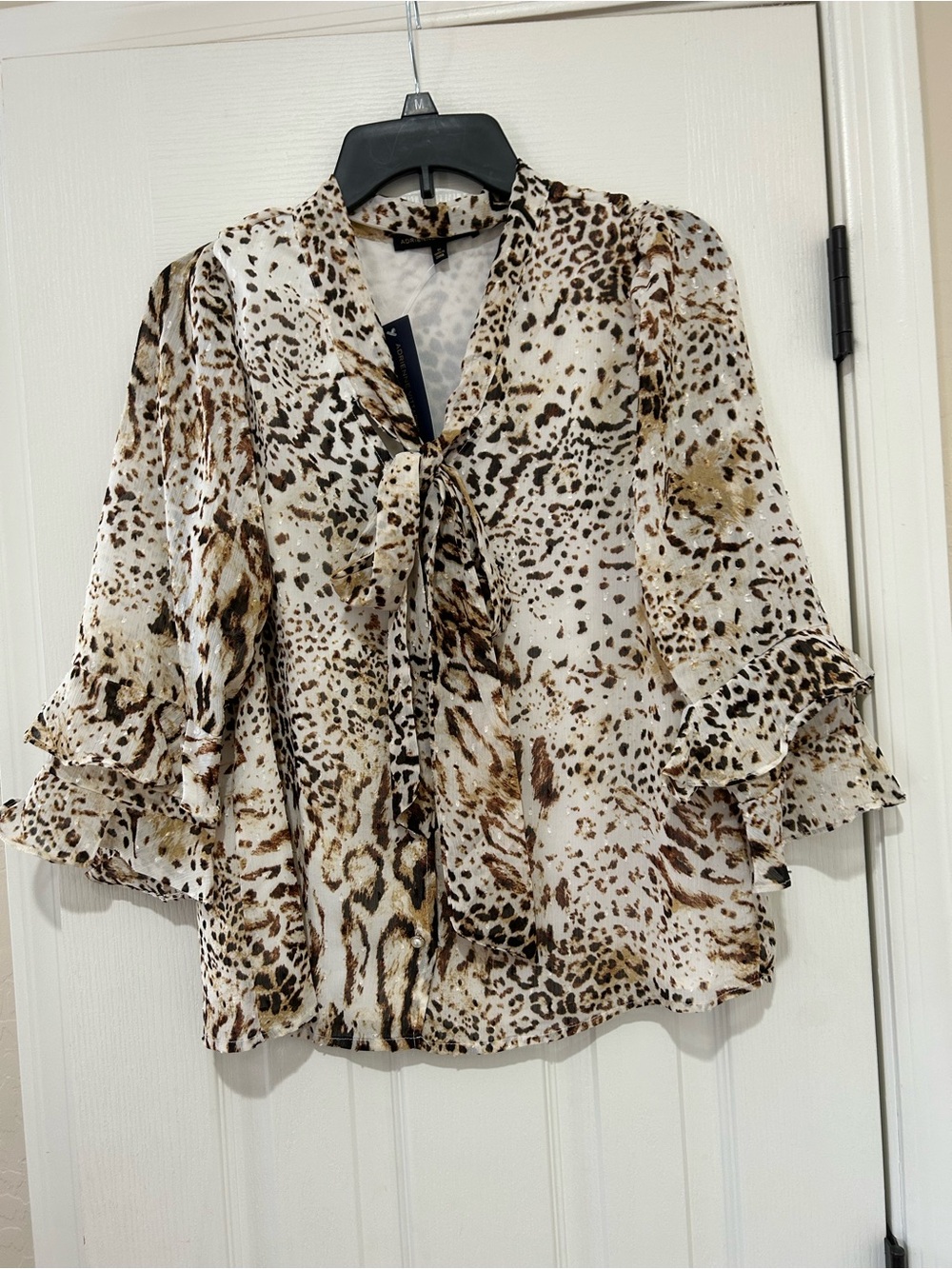 Adrienne Vittadini Ivory & Brown Animal Print Tie V-Neck Button Down Blouse NEW